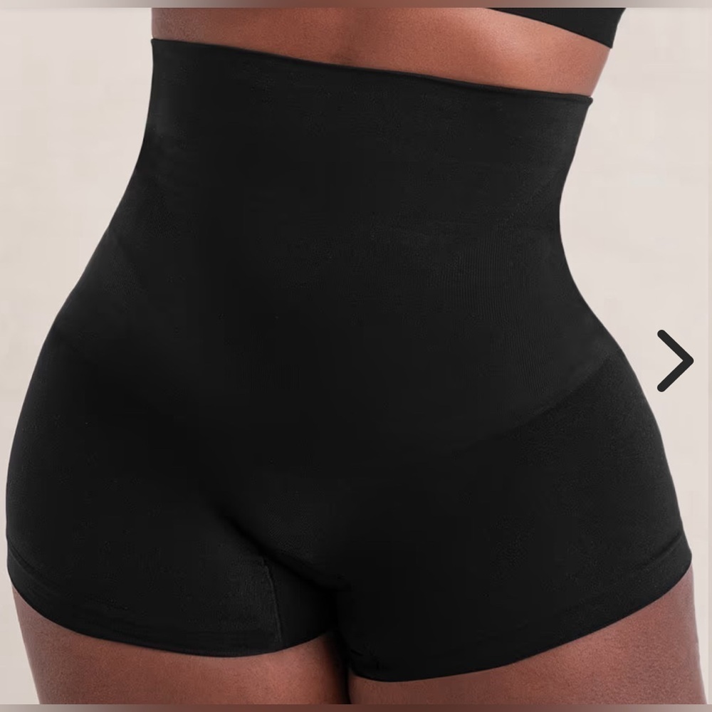 NWT- Shapermint Essentials All Day Every Day High-Waisted Shaper Boyshort